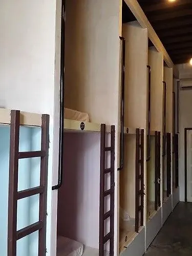 Hutton Mansion Heritel - Hostel 乔治敦 2*,  马来西亚