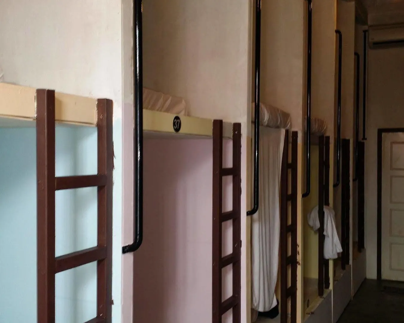 Hutton Mansion Heritel - Hostel 乔治敦 2*,  马来西亚